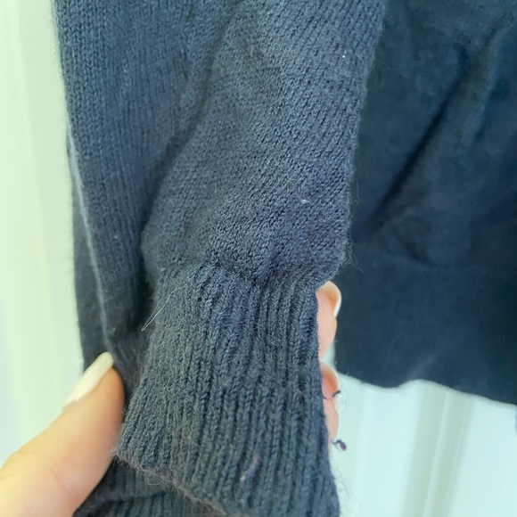 Navy Hollister Cardigan - Picture 4 of 5